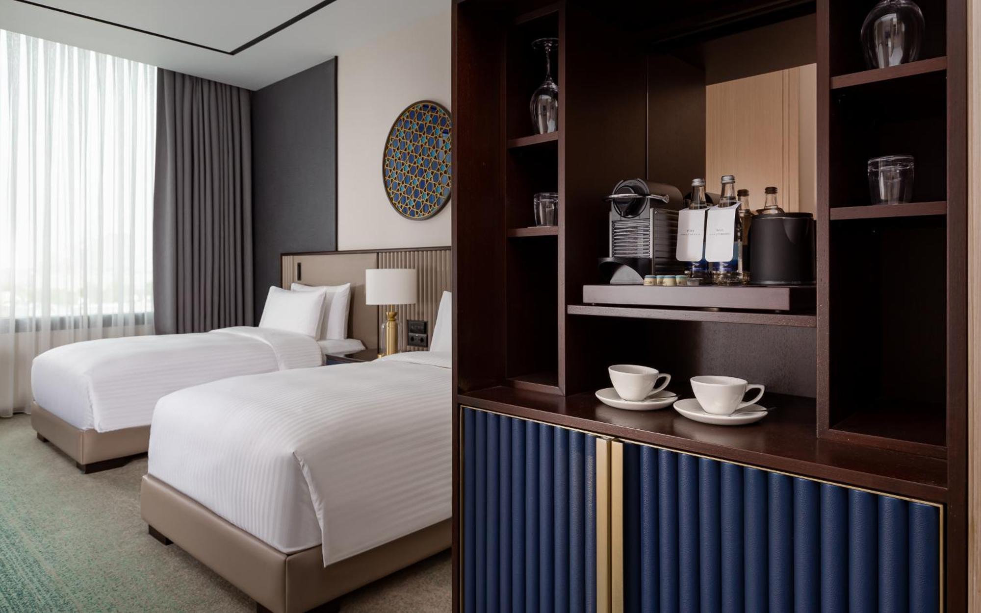 Intercontinental Tashkent By Ihg Hotel Екстериор снимка