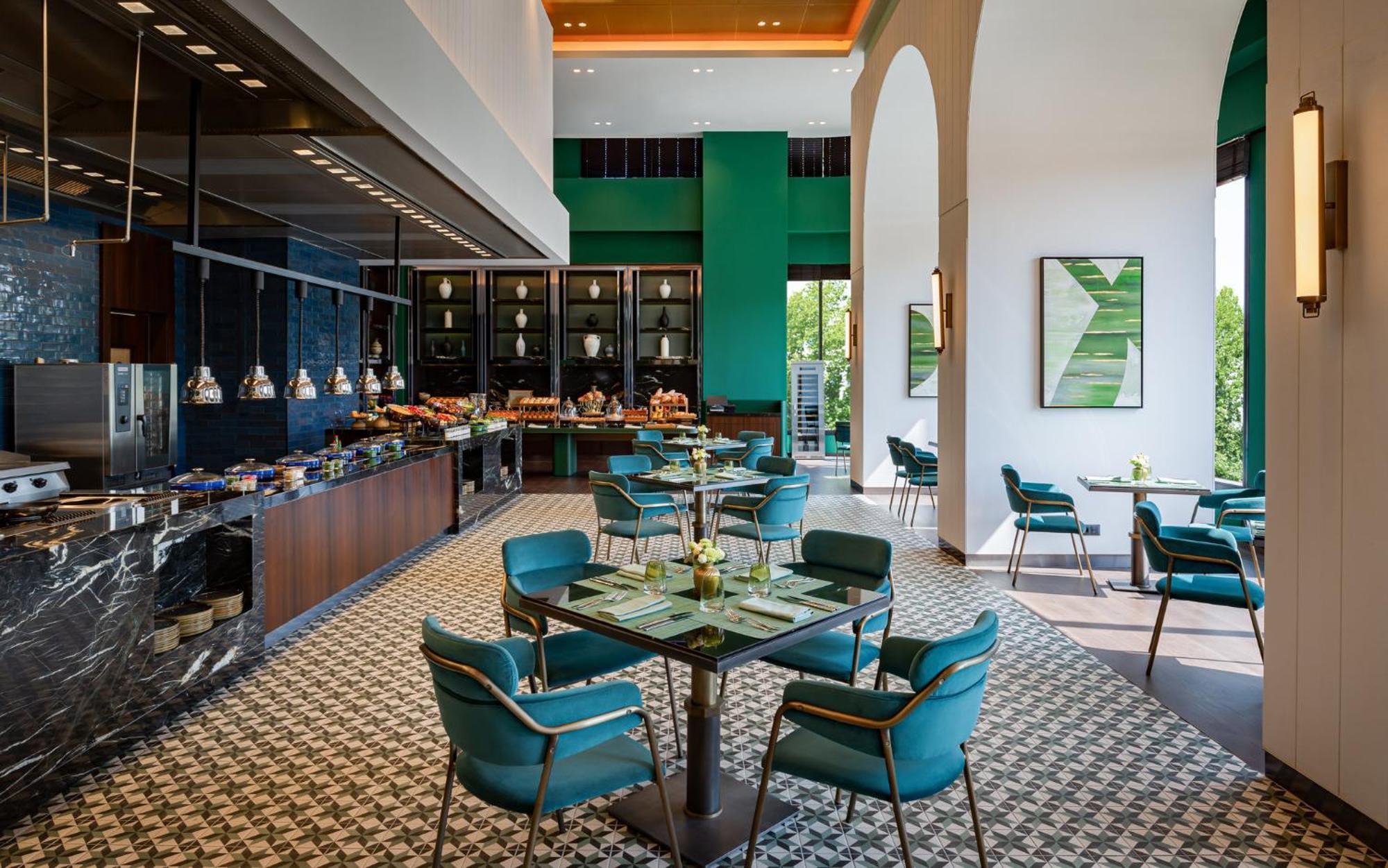 Intercontinental Tashkent By Ihg Hotel Екстериор снимка